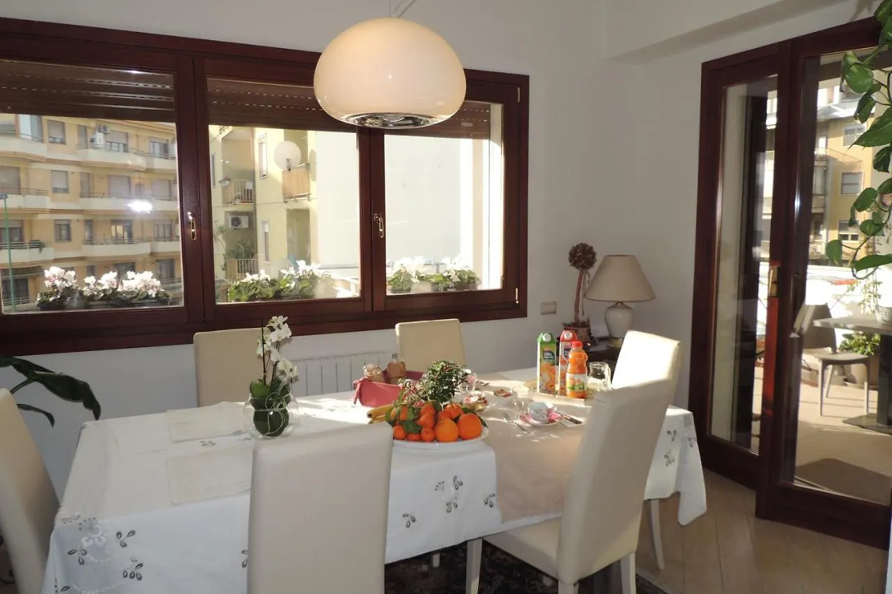 Frühstückspension Bed and Breakfast La Terrazza Oristano Italien