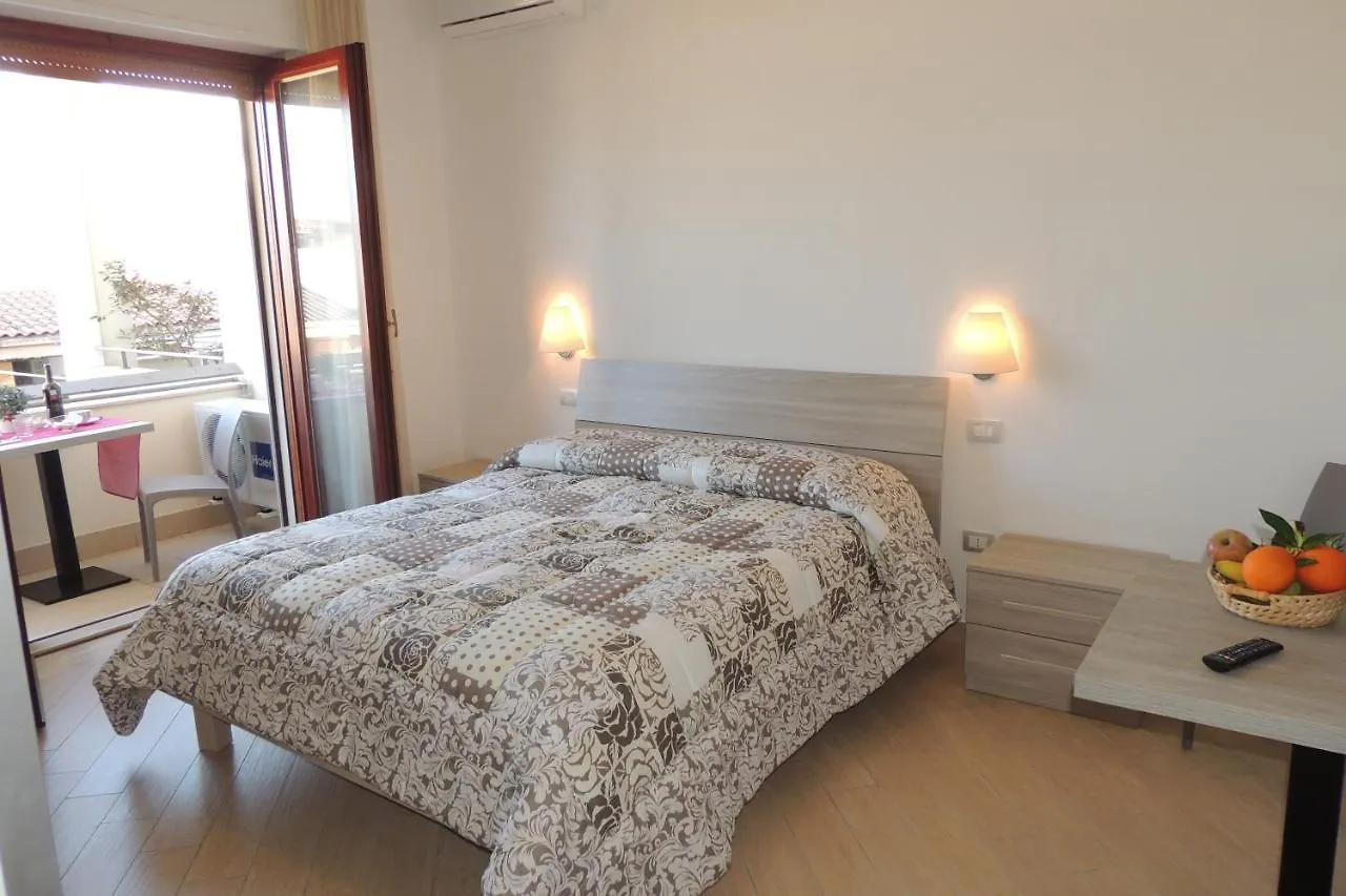 Bed and Breakfast La Terrazza Oristano 0*,  Italien