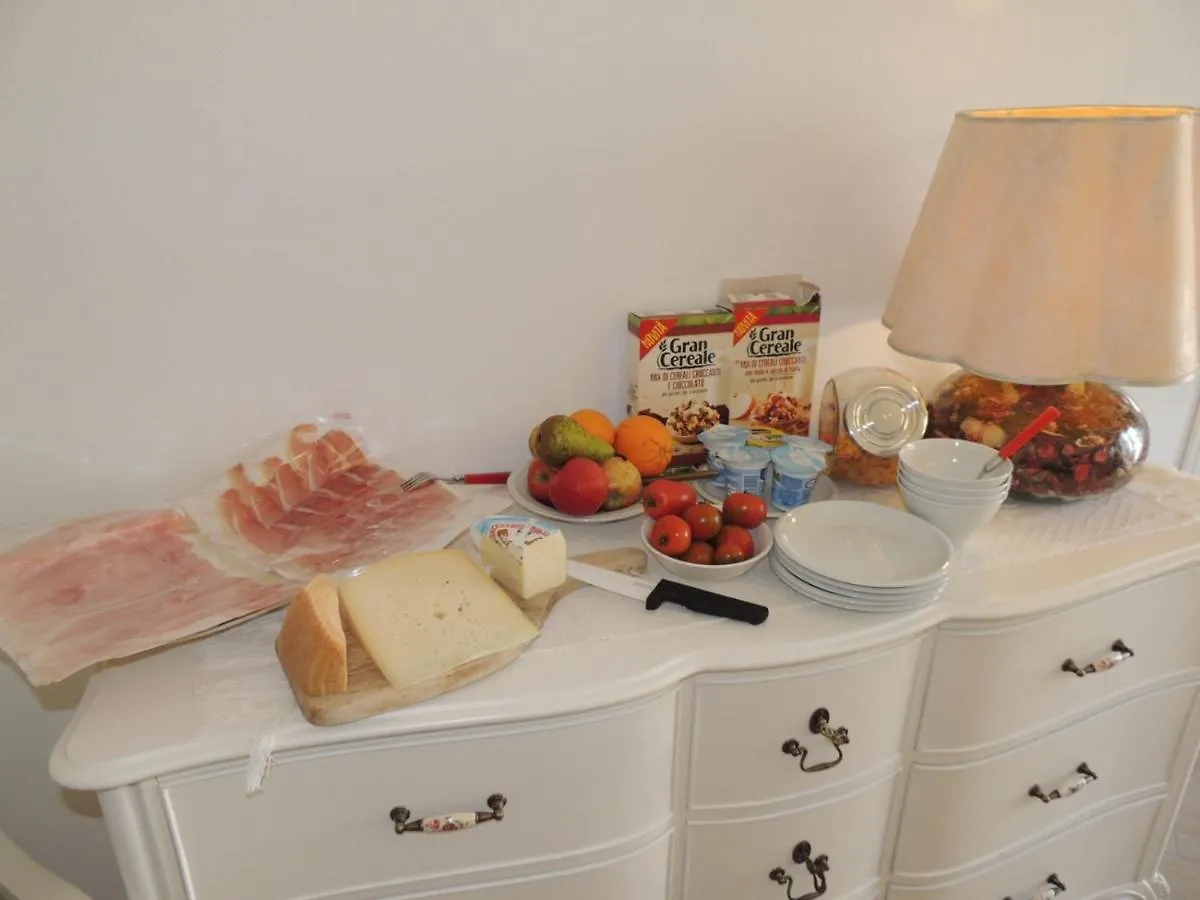 La Terrazza Bed & Breakfast Oristano 0*,  Italy